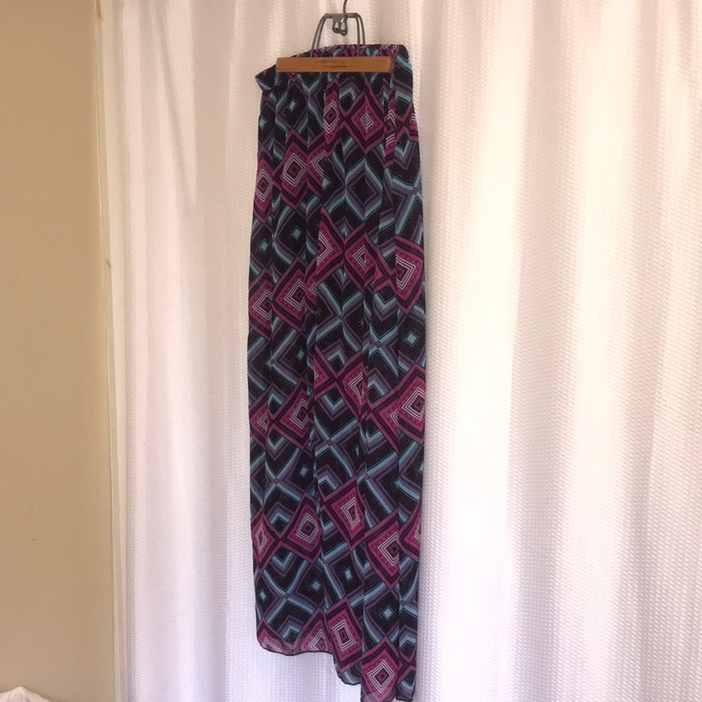 Charolette Russe Geometric Print Maxi Skirt